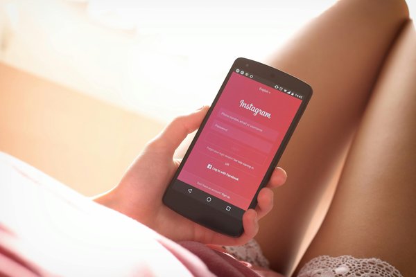 acheter des followers instagram : comprendre le fonctionnement, les avantages et les précautions à prendre
